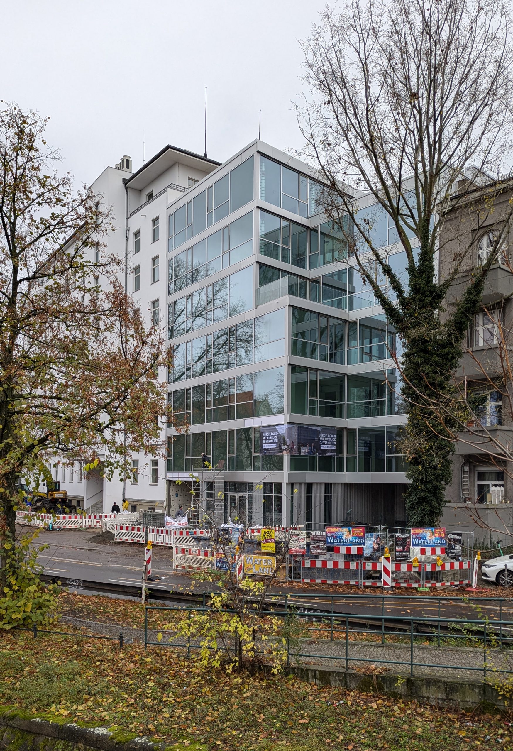 PXL_20241114_114755790